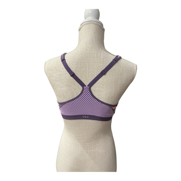 Victoria’s Secret VSX Sport Purple Front Zip Wired Sports Bra Size 34B - Picture 2 of 11